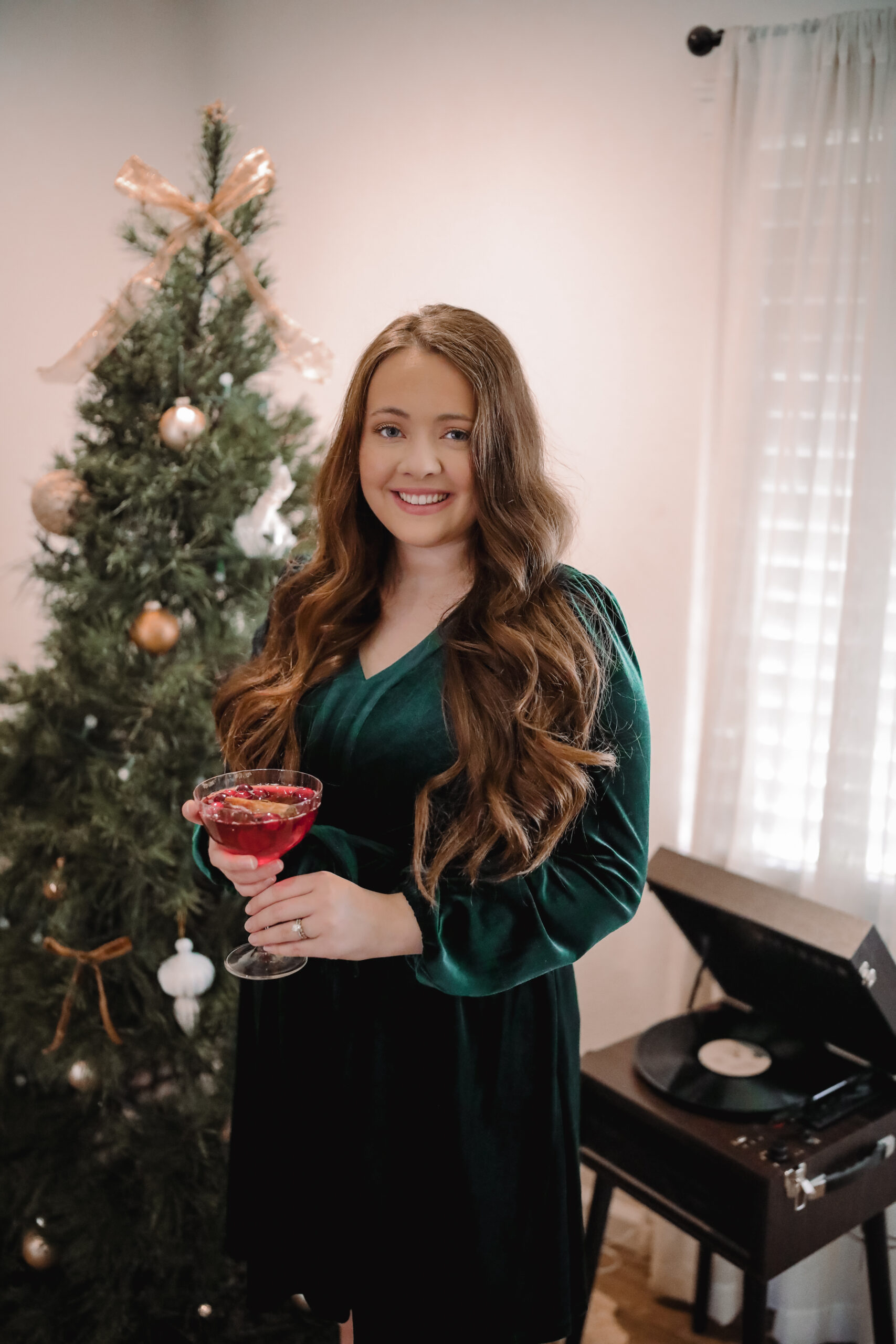 Christmas Day Outfit Idea & A Simple Festive Mocktail Recipe!